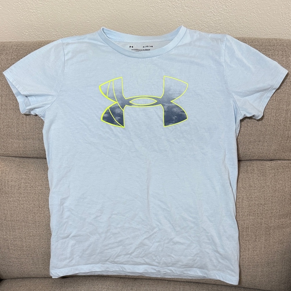 Womens Under Armour Light Blue T-Shirt - size large
